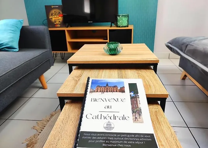 Le Cathedrale,t3 En Plein Centre De Apartamento