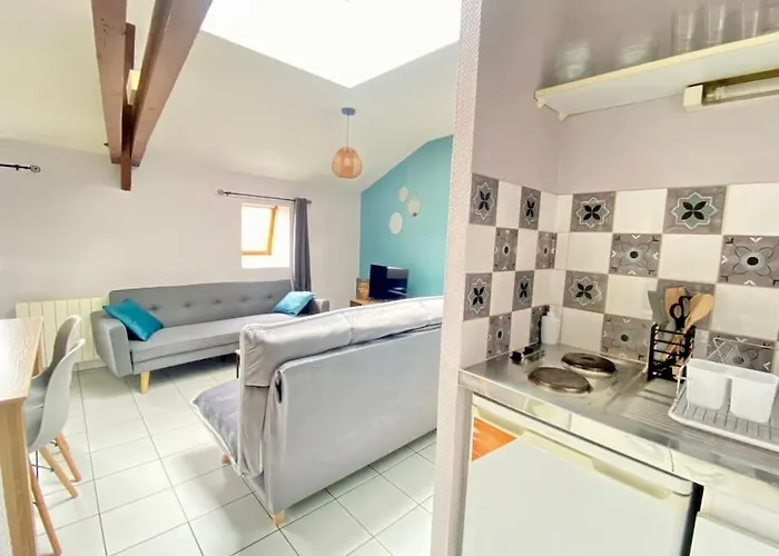 Le Cathedrale,t3 En Plein Centre De *